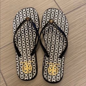 COPY - Tory Burch flip-flops